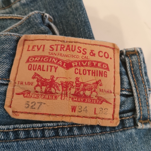 Levis jeans, low boot cut 527, W34 L32 - Picture 4 of 4